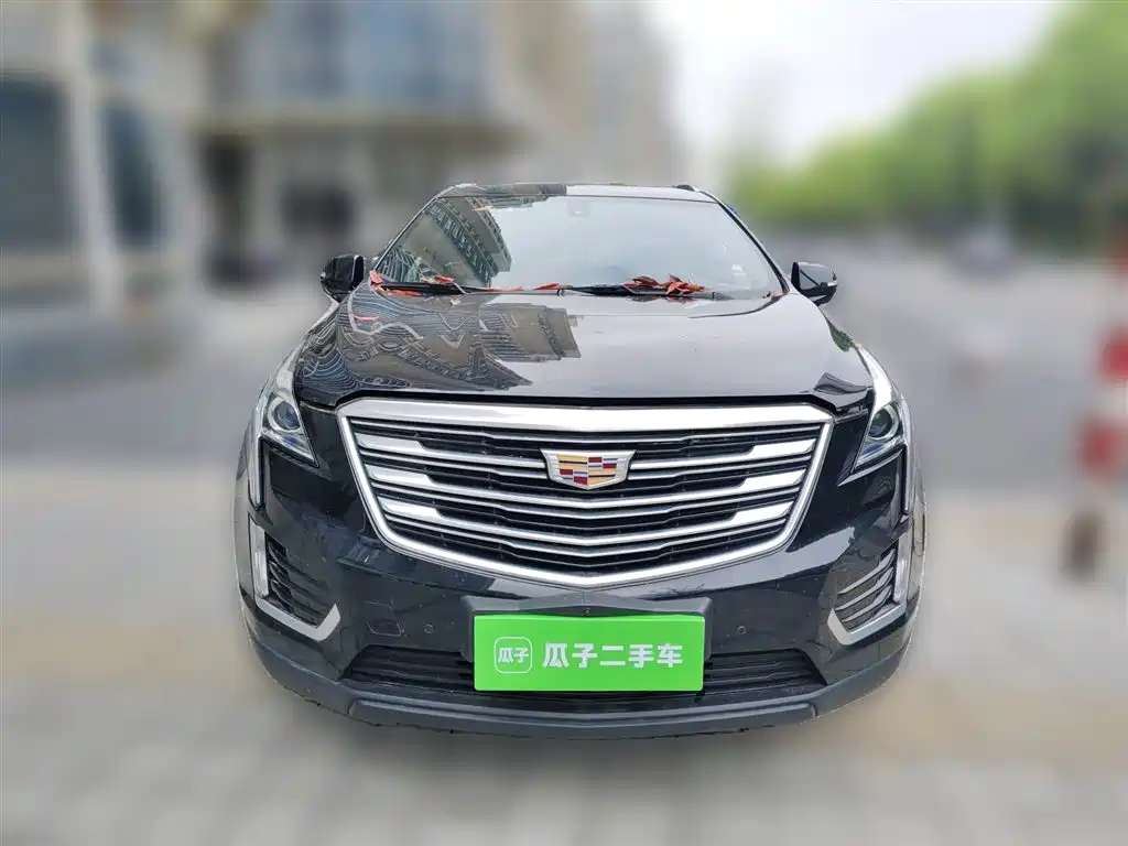 Cadillac XT5 — фото 24