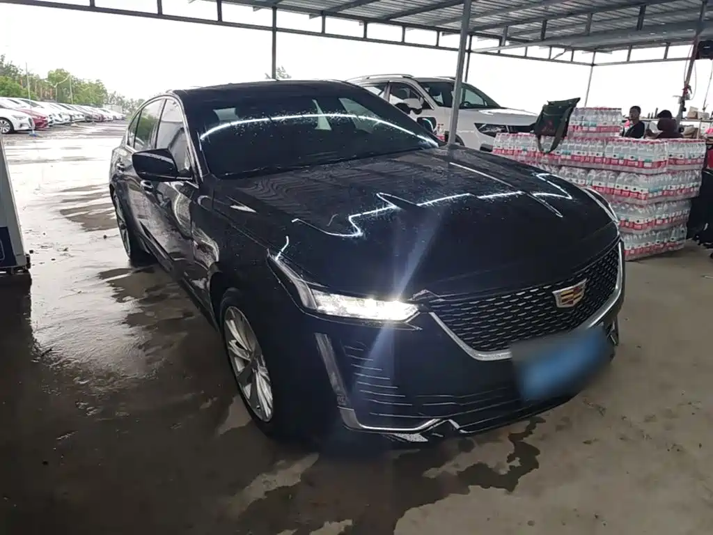 Cadillac CT5 — фото 4