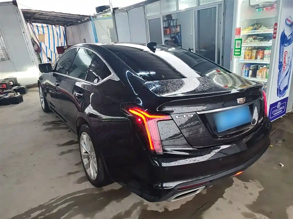 Cadillac CT5 — фото 5