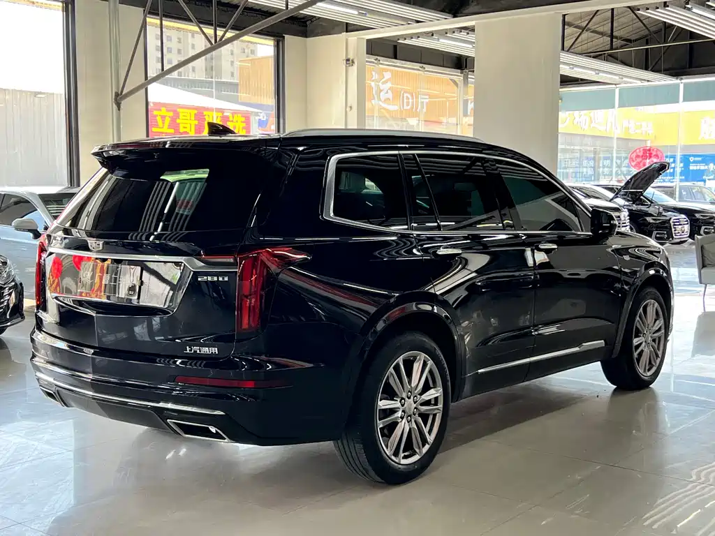 Cadillac XT6 — фото 4