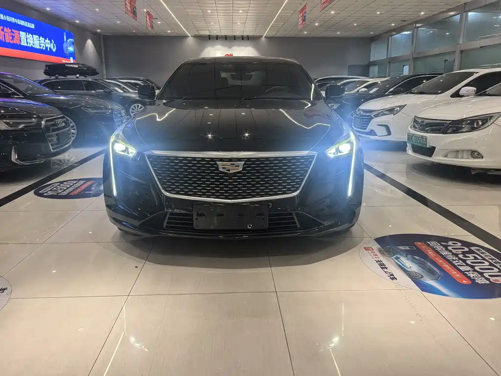 Cadillac CT6 — фото 2