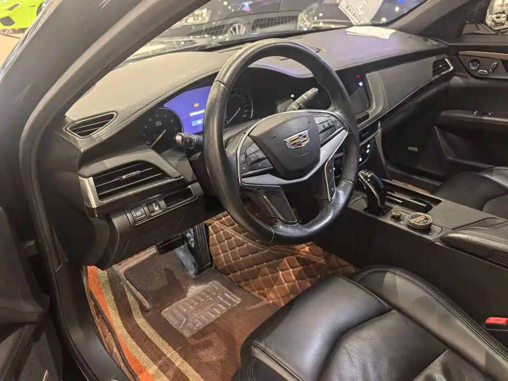 Cadillac CT6 — фото 8
