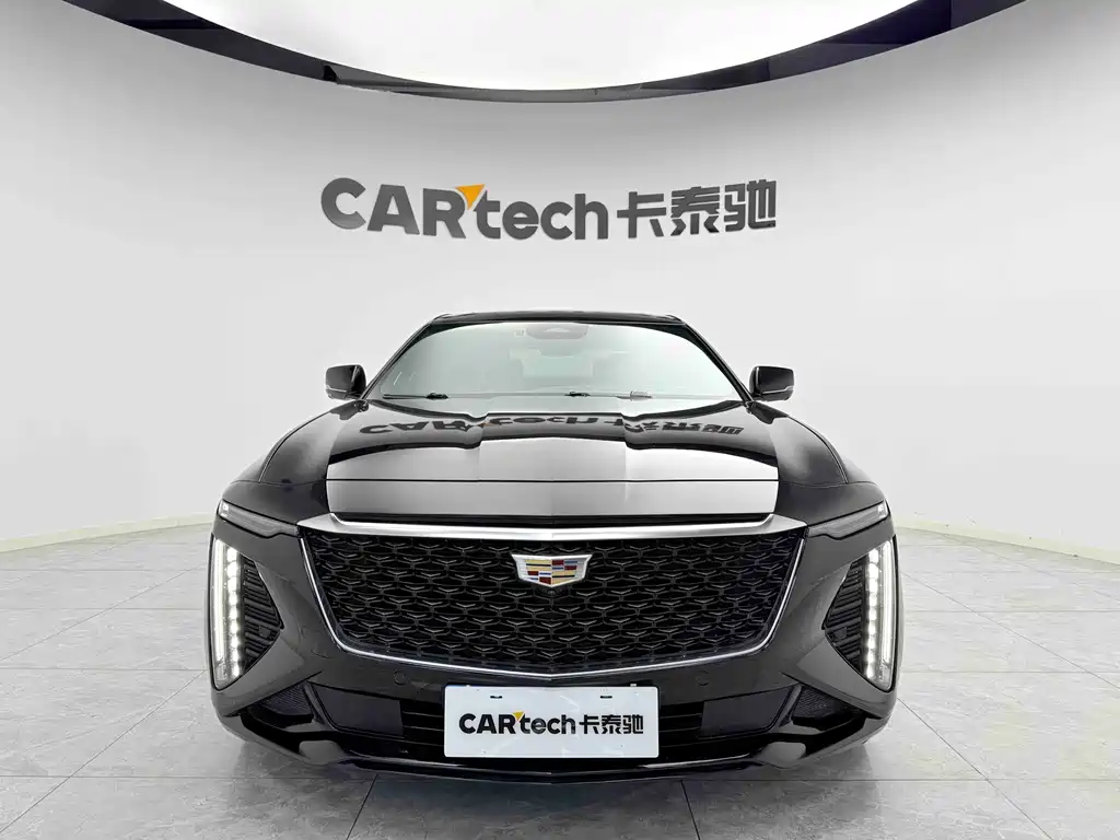 Cadillac CT6 — фото 2