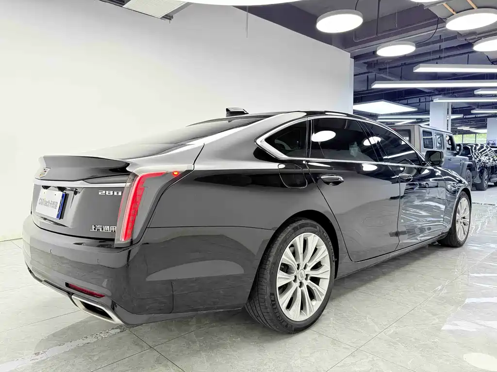 Cadillac CT6 — фото 6