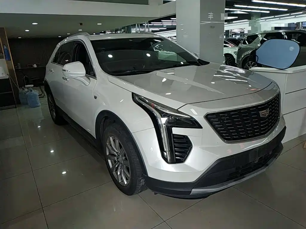 Cadillac XT4 — фото 4