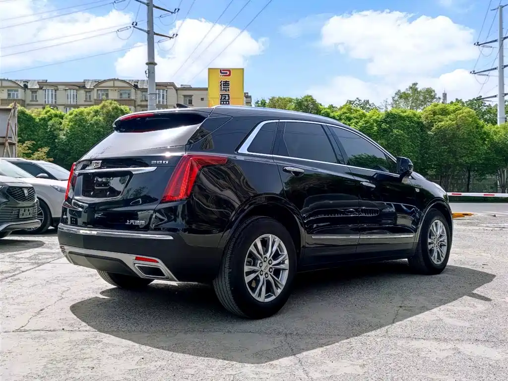 Cadillac XT5 — фото 4