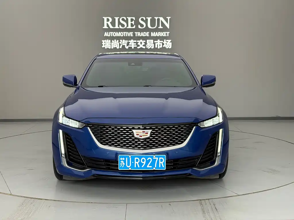 Cadillac CT5 — фото 2
