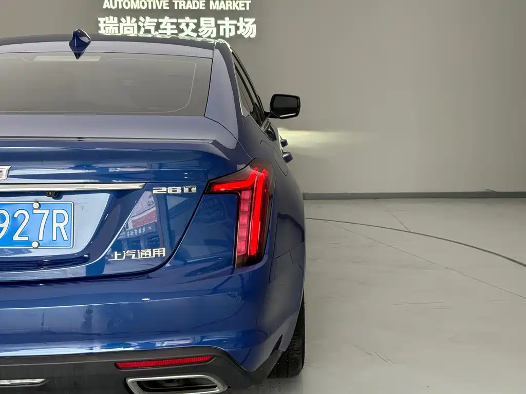 Cadillac CT5 — фото 4
