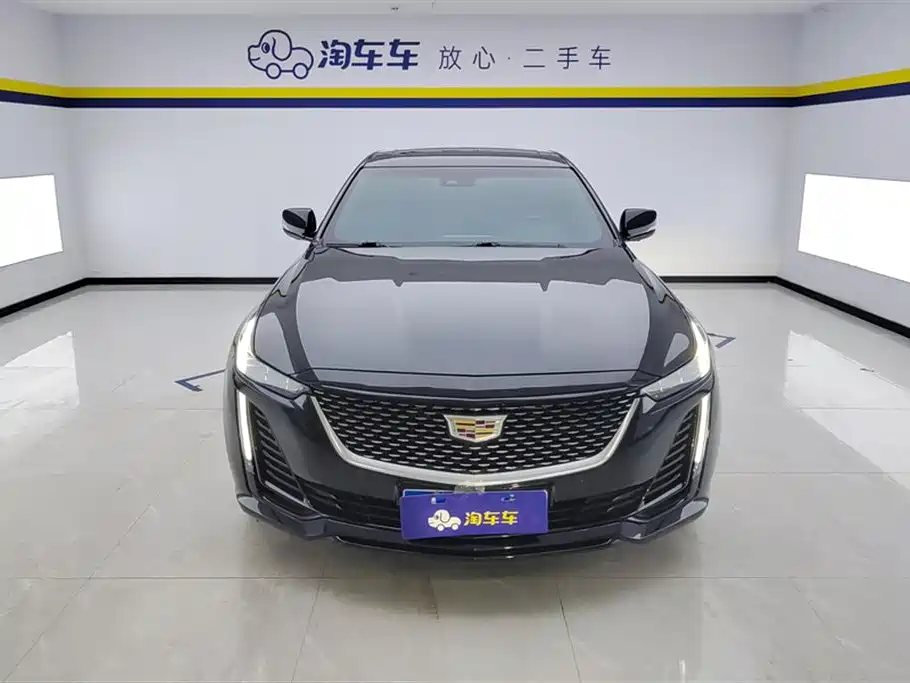 Cadillac CT5 — фото 2