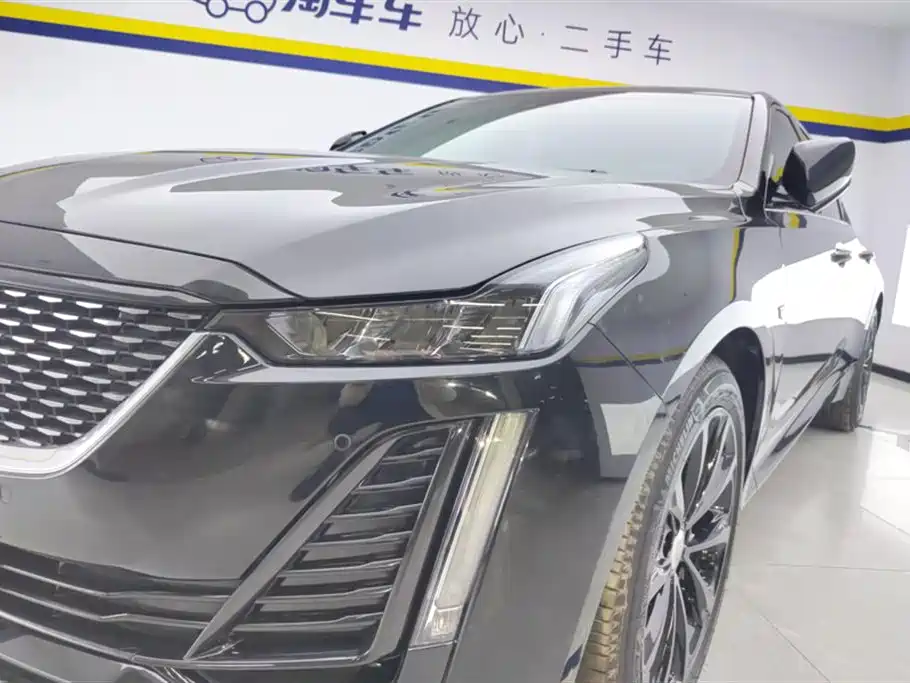 Cadillac CT5 — фото 5