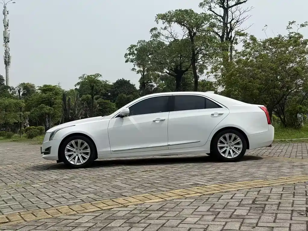 Cadillac ATS-L — фото 13