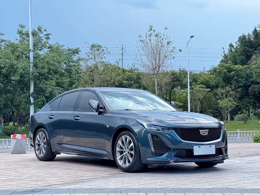 Cadillac CT5 — фото 3