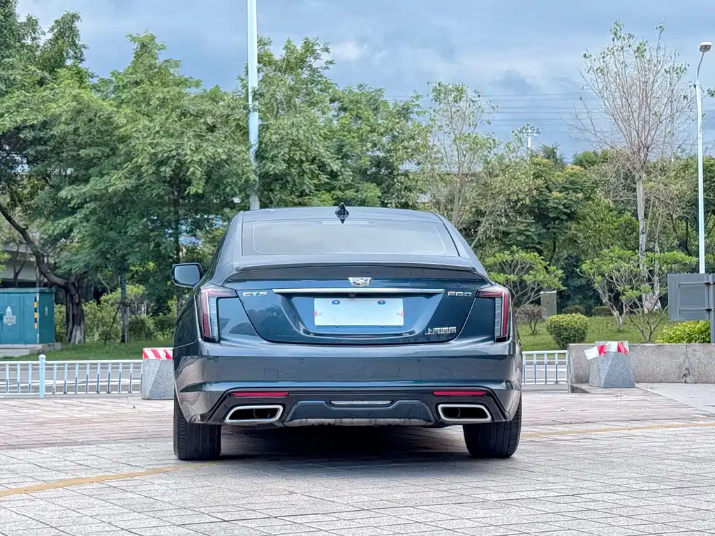 Cadillac CT5 — фото 5