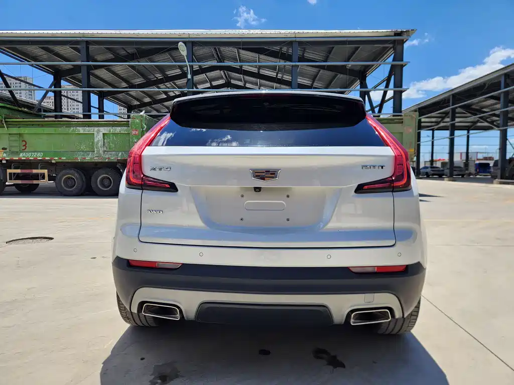 Cadillac XT4 — фото 5