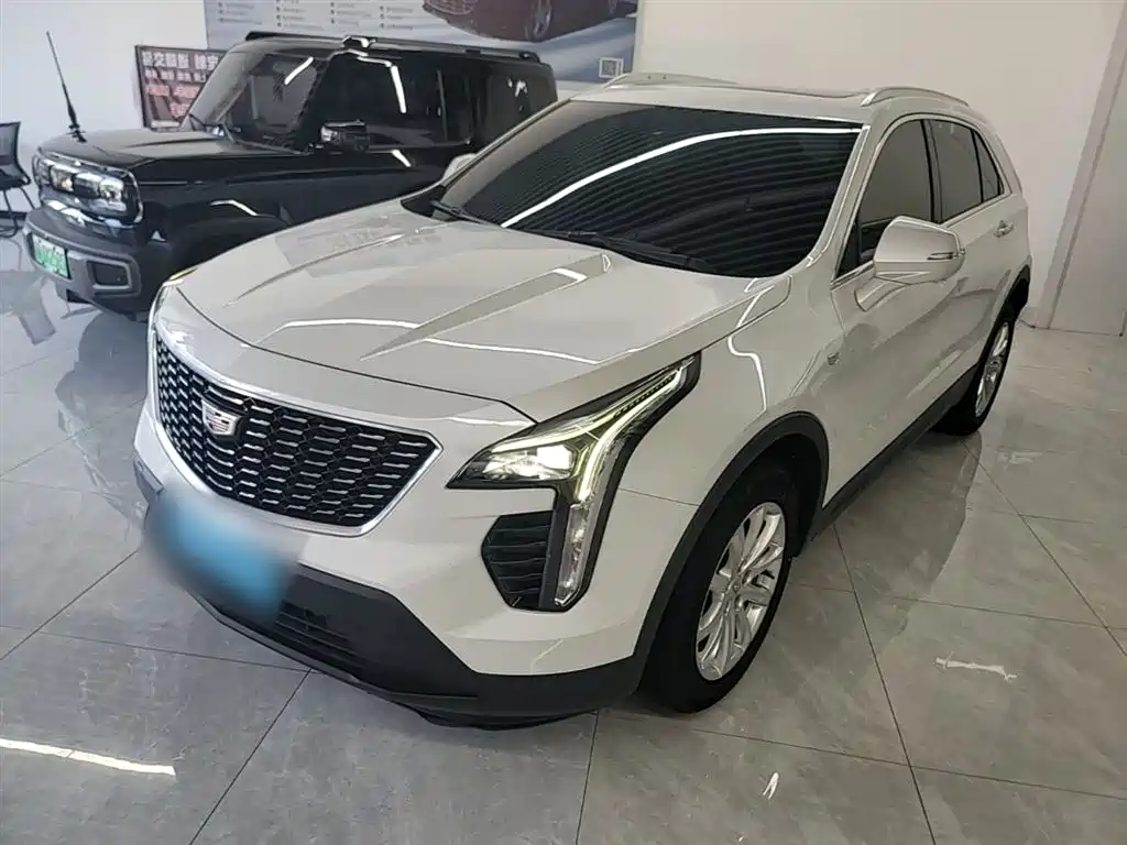 Cadillac XT4 — фото 2