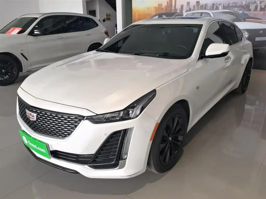 Cadillac CT5 — фото 2