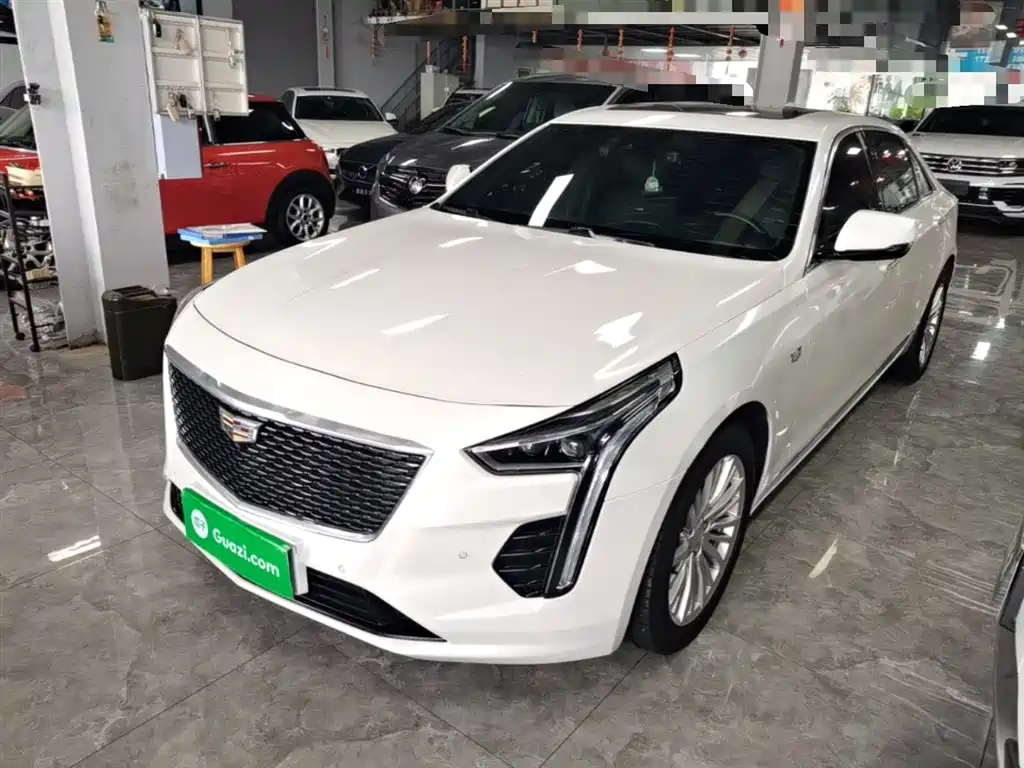 Cadillac CT6 — фото 2