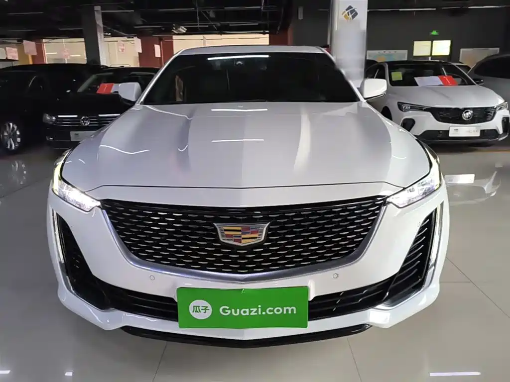 Cadillac CT5 — фото 3