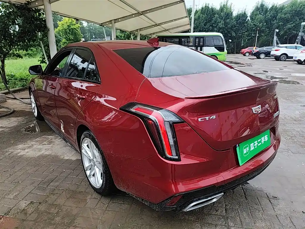 Cadillac CT4 — фото 5