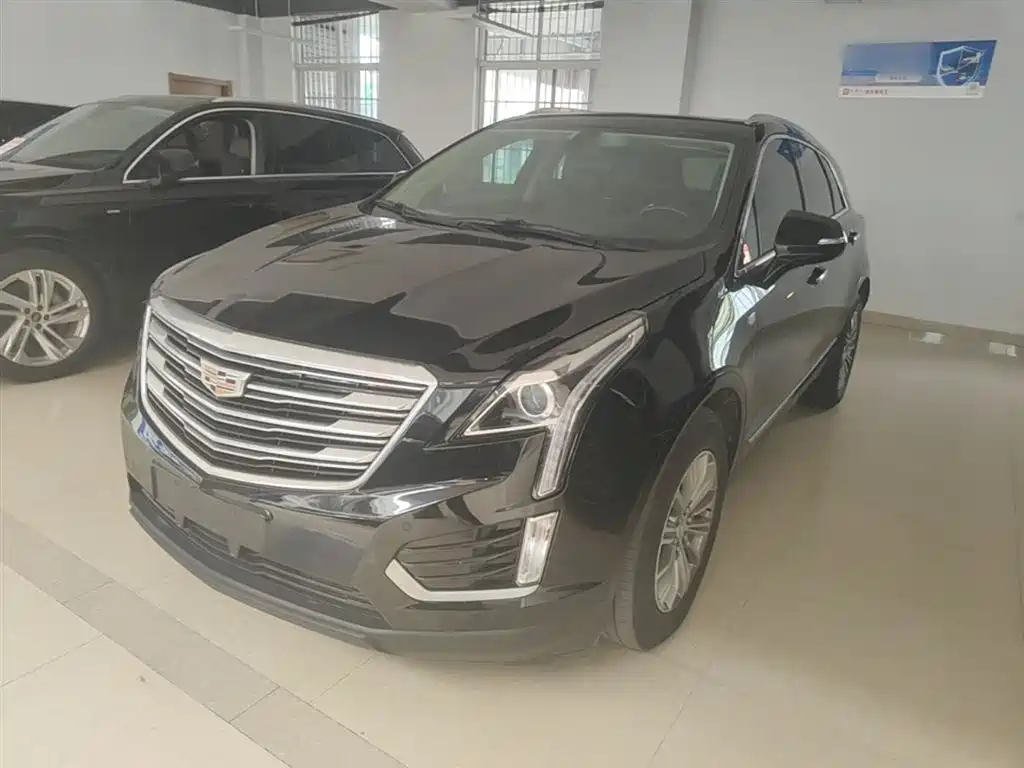 Cadillac XT5 — фото 2