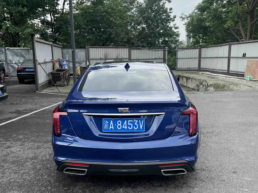 Cadillac CT5 — фото 11