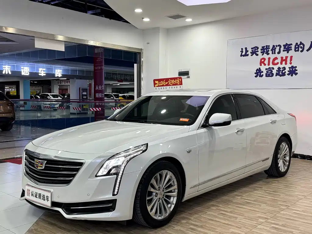 Cadillac CT6 Plug-in — фото 2