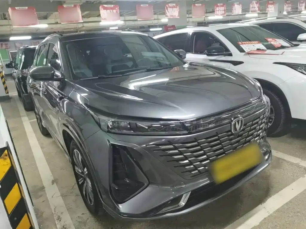 Changan CS75 PLUS — фото 3