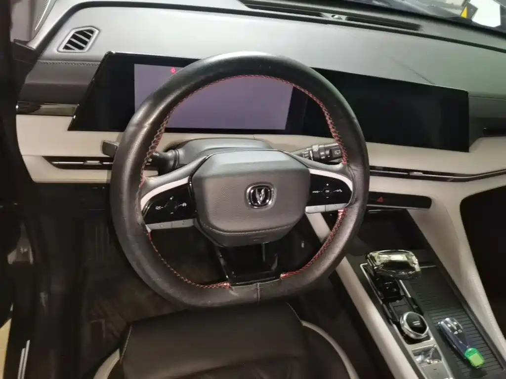 Changan CS75 PLUS — фото 10