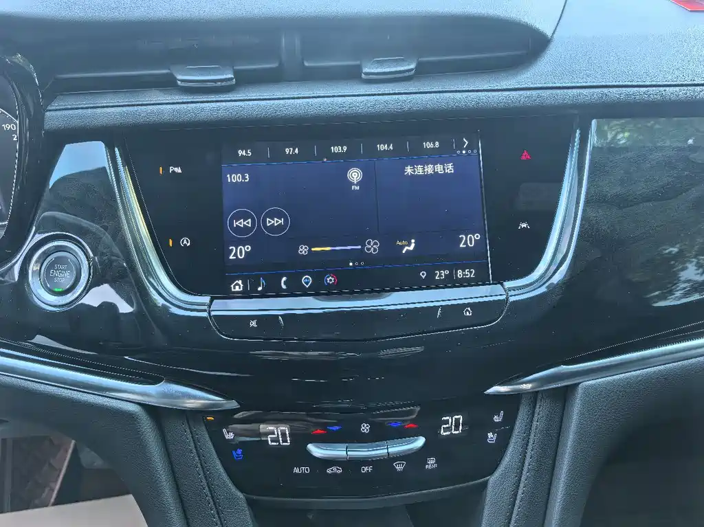 Cadillac XT6 — фото 13