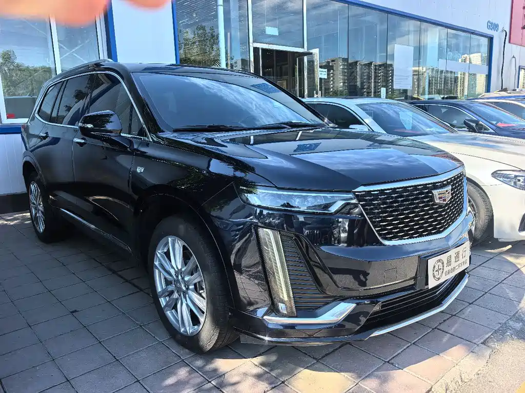 Cadillac XT6 — фото 3