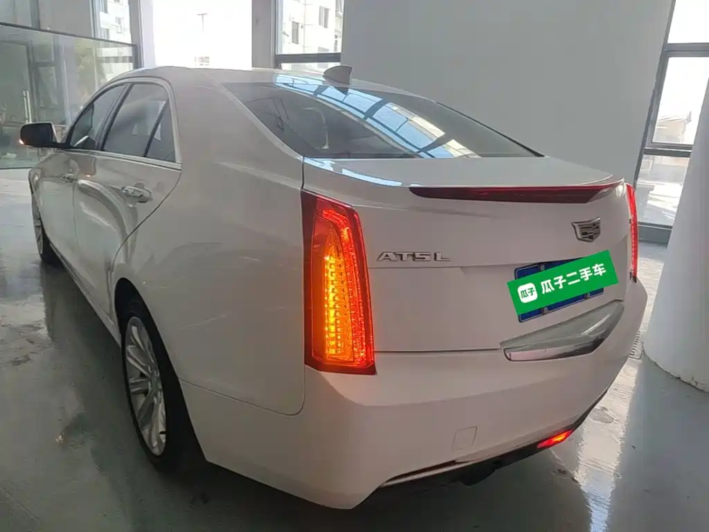 Cadillac ATS-L — фото 5