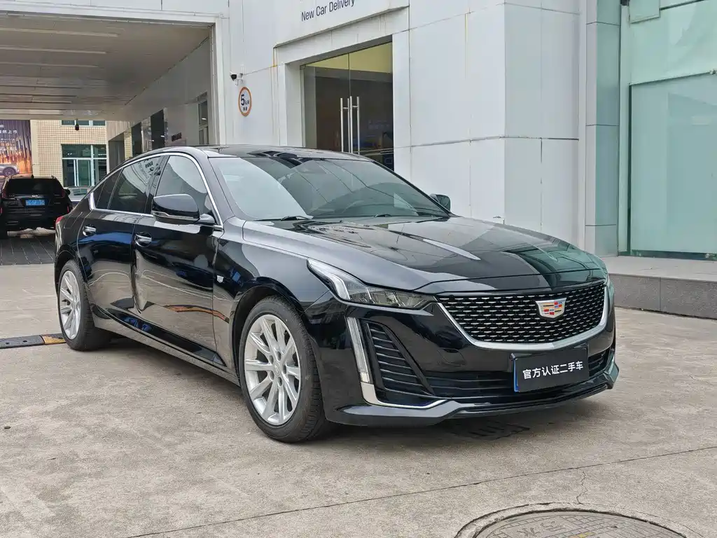 Cadillac CT5 — фото 3