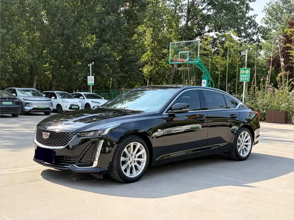 Cadillac CT5 — фото 4