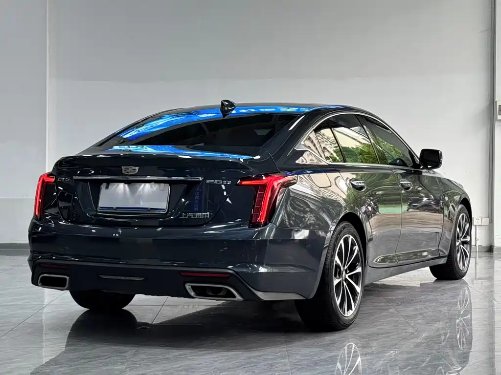 Cadillac CT5 — фото 2
