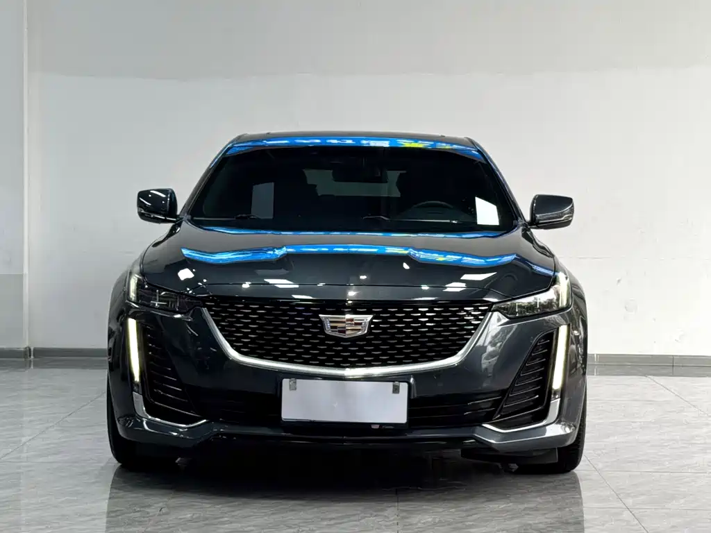 Cadillac CT5 — фото 3