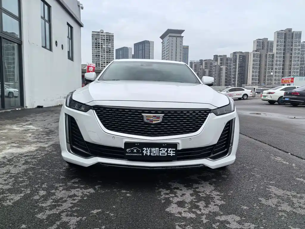 Cadillac CT5 — фото 2