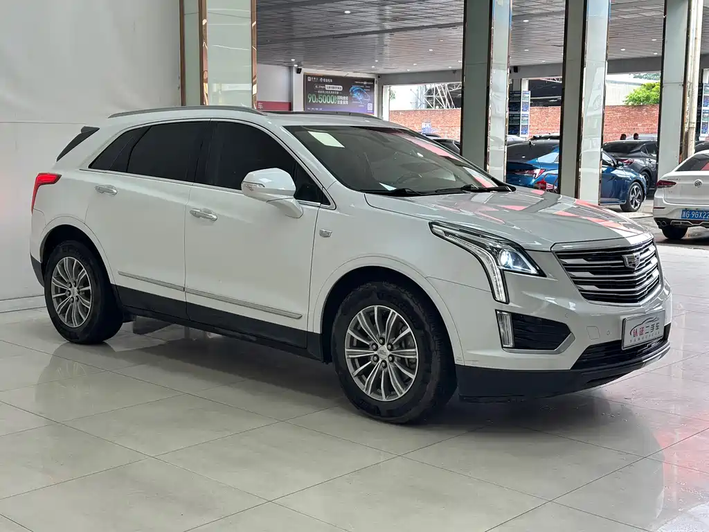 Cadillac XT5 — фото 3