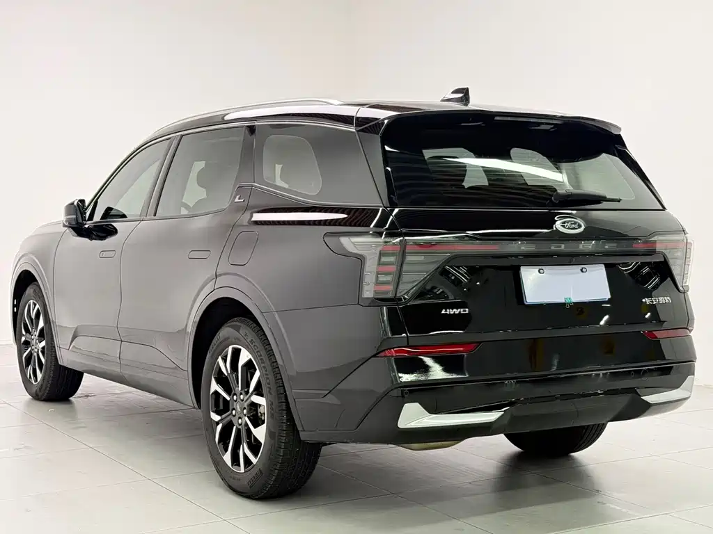 Ford Edge — фото 5