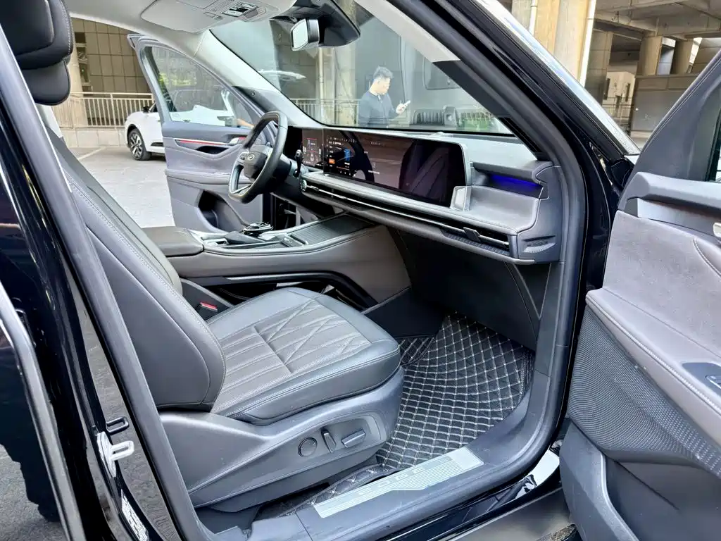Ford Edge — фото 3