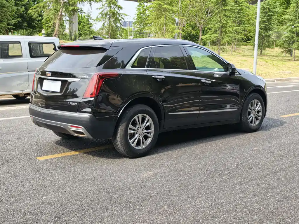 Cadillac XT5 — фото 4