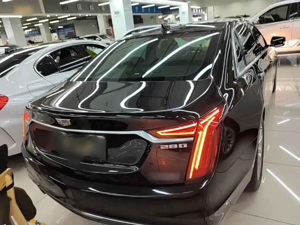 Cadillac CT6 — фото 6