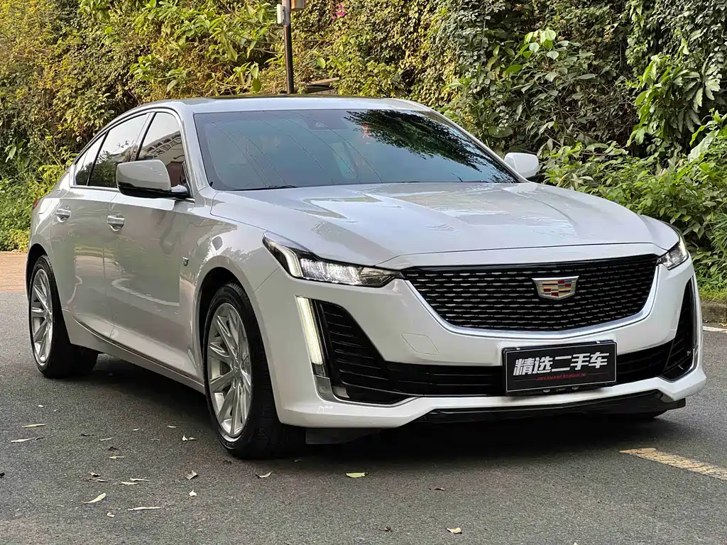 Cadillac CT5 — фото 3