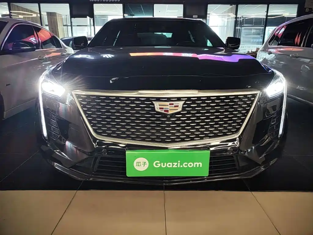 Cadillac CT6 — фото 3