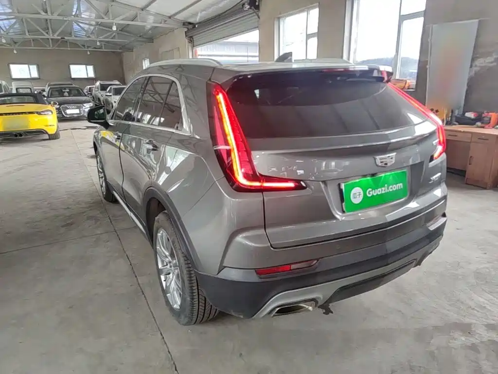 Cadillac XT4 — фото 5