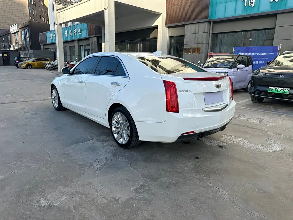 Cadillac ATS-L — фото 7