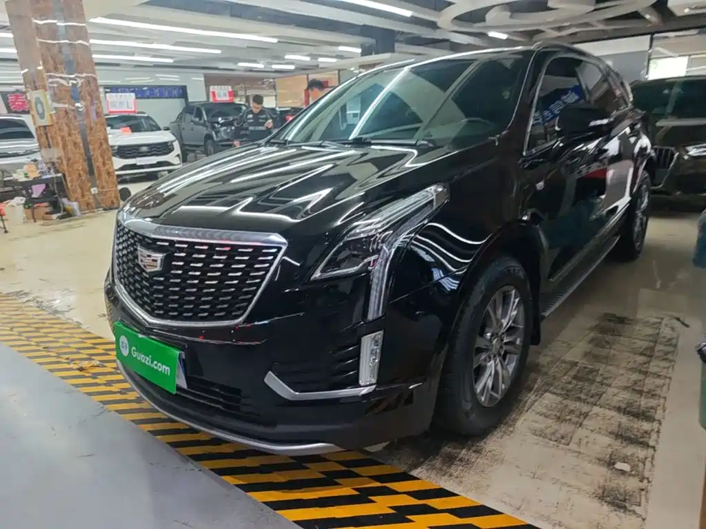 Cadillac XT5 — фото 24