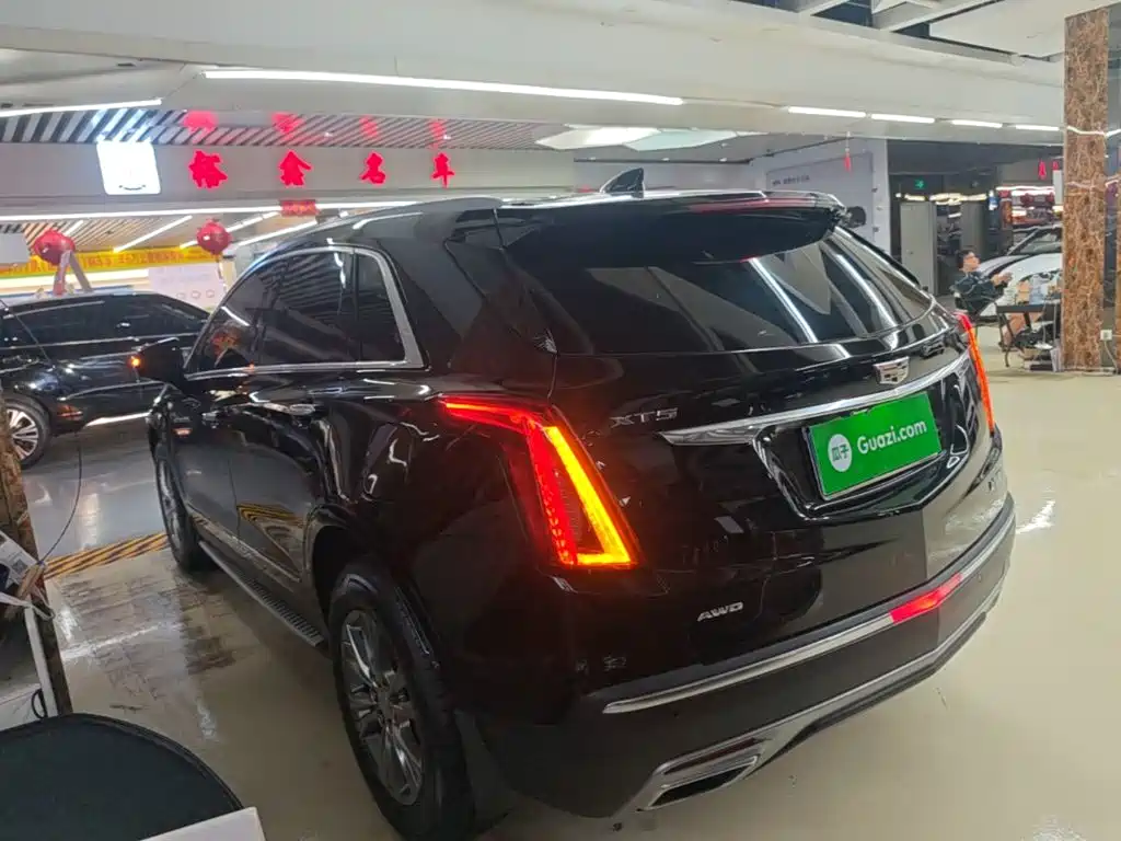 Cadillac XT5 — фото 5