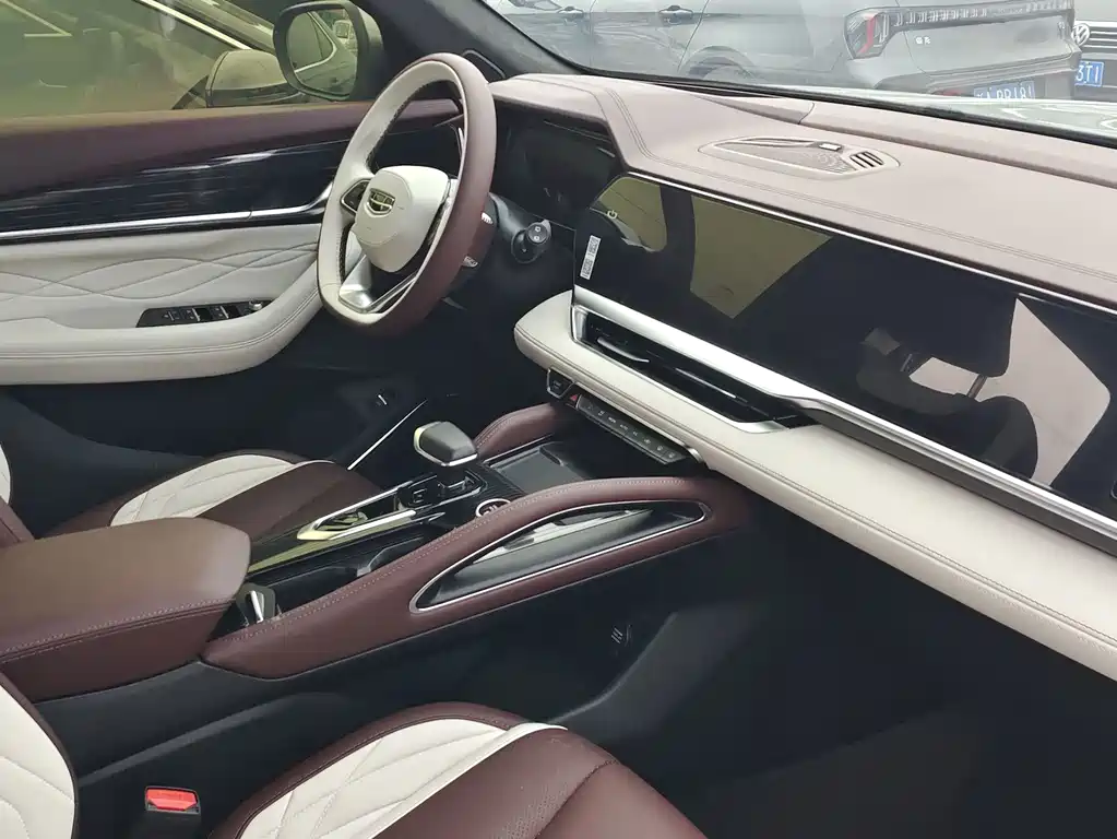 Geely Monjaro — фото 4