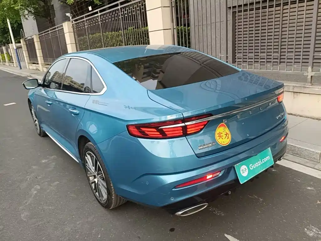 Geely Preface — фото 3