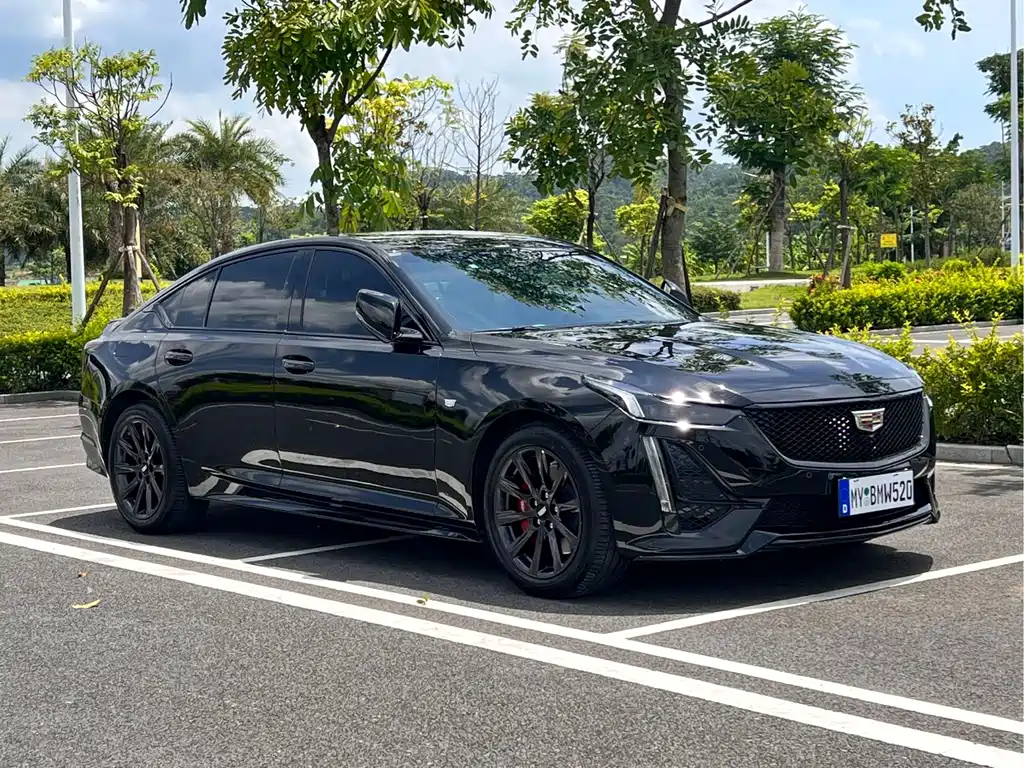 Cadillac CT5 — фото 3